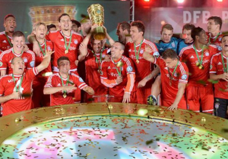 I pored tri trofeja, Bayern muče velike brige