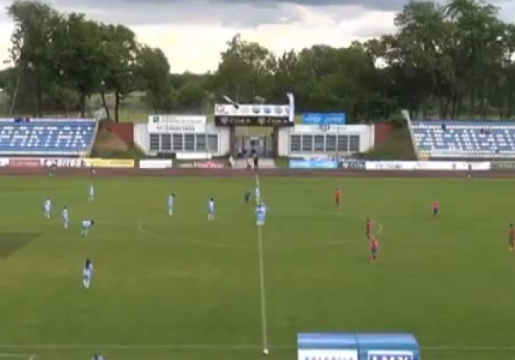  Tako to rade dame u kopačkama: Gol u 3. sekundi utakmice