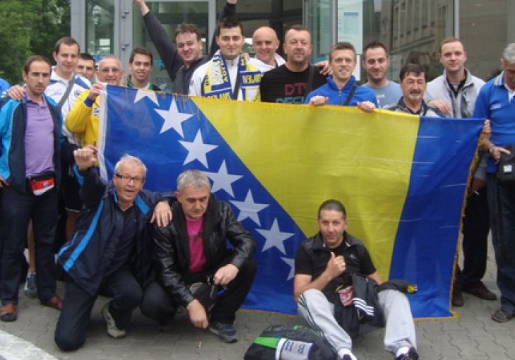 Navijači BiH na pola puta do Latvije
