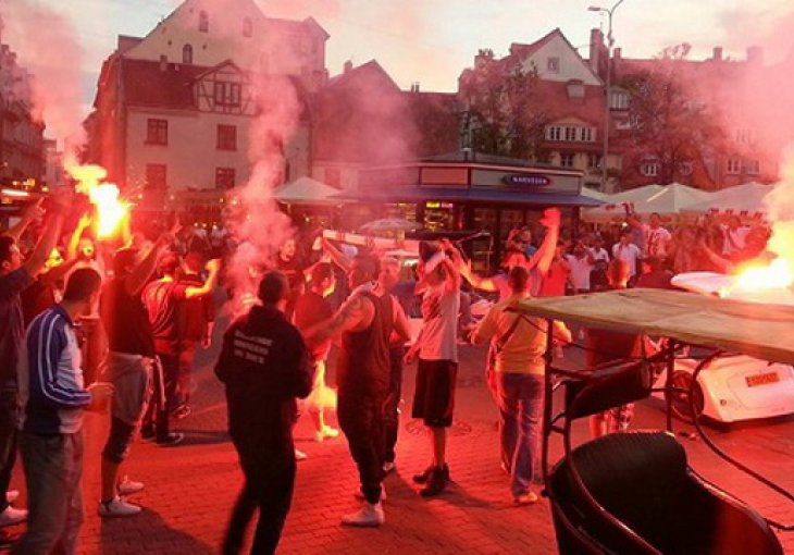 Bh. navijači stižu iz svih krajeva svijeta u carstvo komaraca