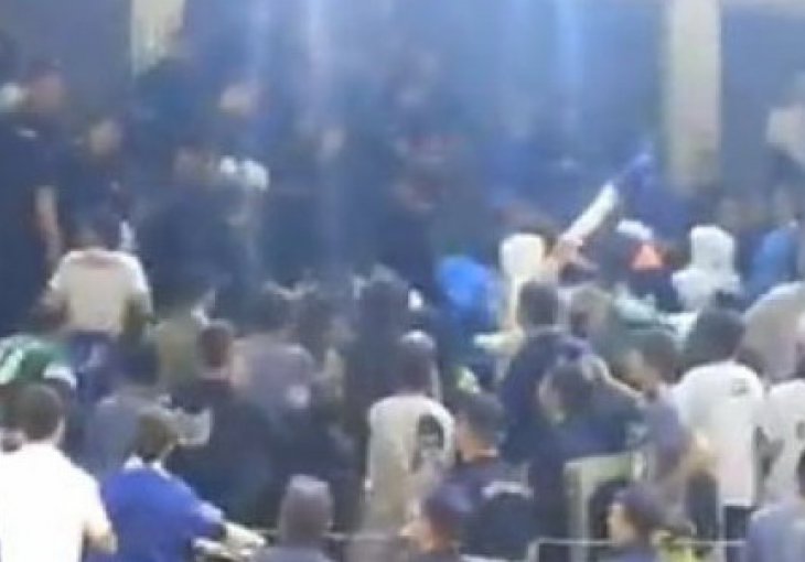 Torcida se sukobila sa policijom zbog 