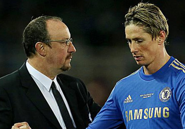 Rafa nudi Cavanija za Torresa, ali traži i veliku doplatu