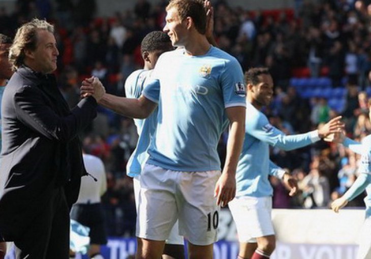 Mancini poručio Benitezu: Pod hitno kupuj Džeku!