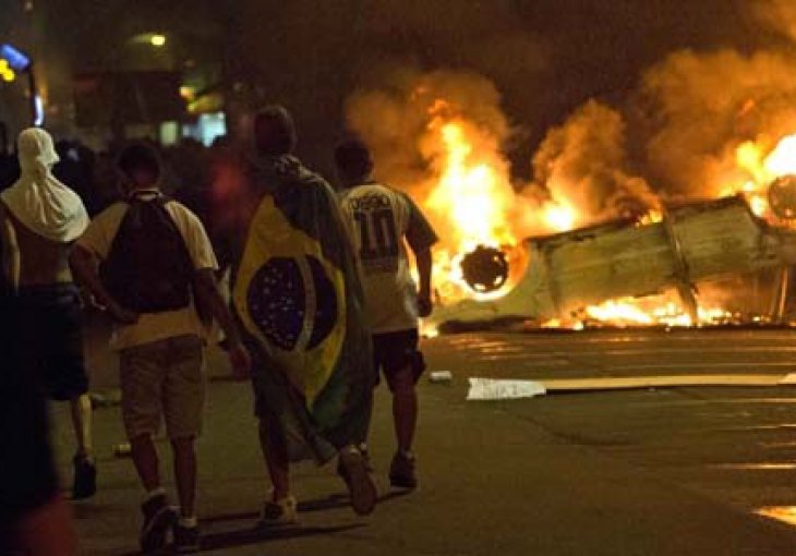 Brazilske vlasti proteste protiv SP-a guše slanjem vojske na ulice