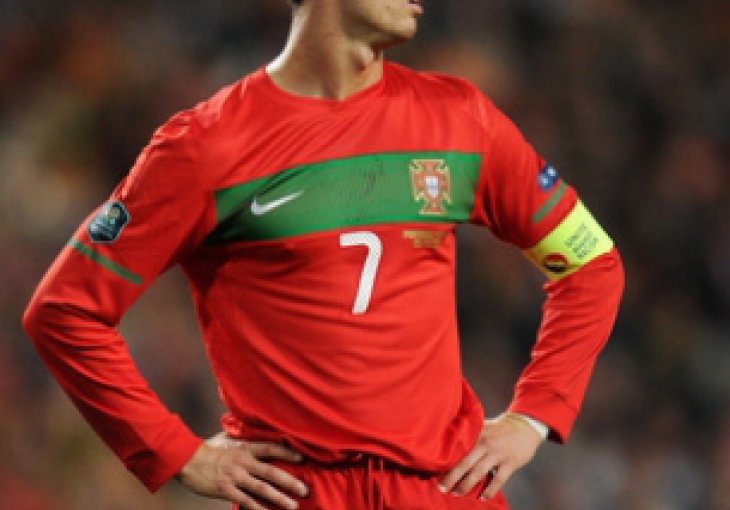 Ronaldo ne isključuje povratak u United: Volio bih igrati s Rooneyem