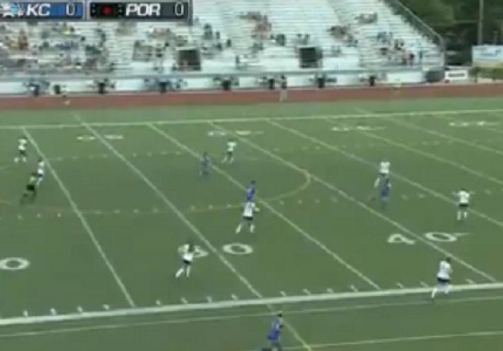 Spektakularan gol dame koja se zove Lauren Cheney