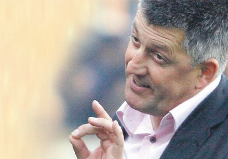 Ne znam šta hoćete, imali smo loptu 82 posto u svojim nogama