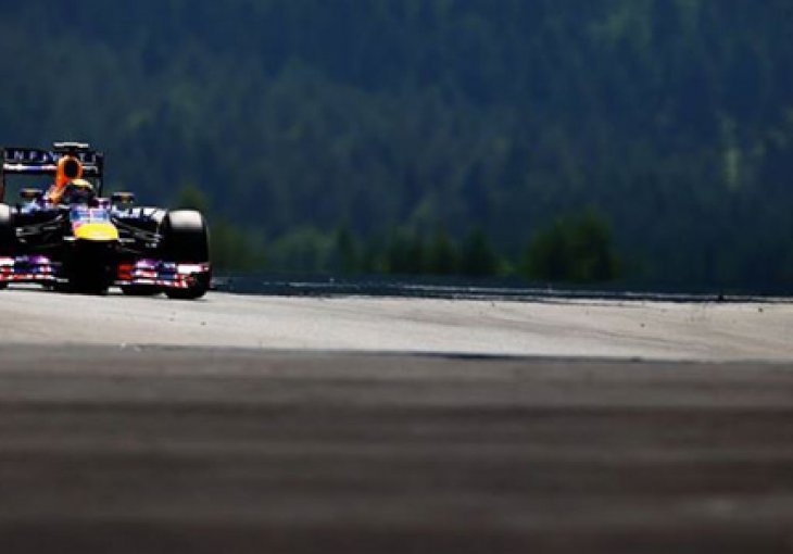 Vettel prvi put trijumfovao kod kuće