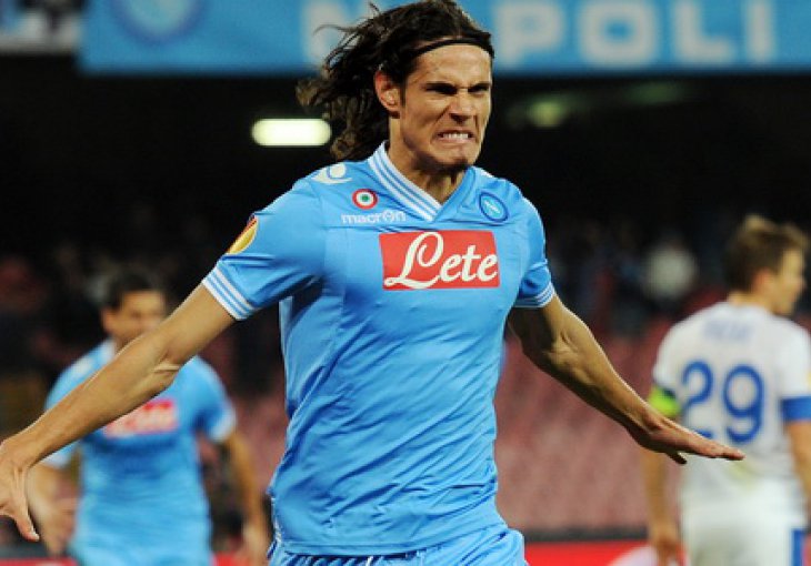 Cavani jutros sletio u Pariz na ljekarske preglede