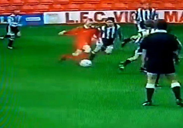 Pogledajte šta je sa deset godina radio Wayne Rooney