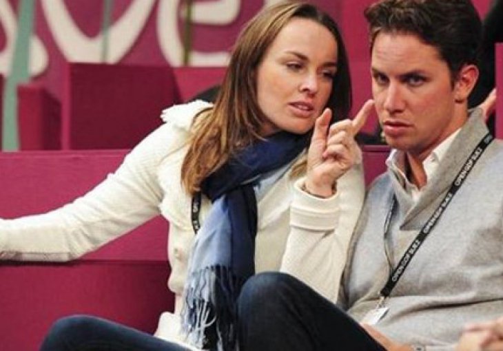 Martinu Hingis muž zatekao 
