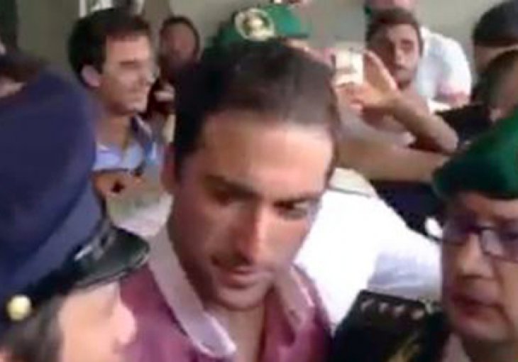 Pogledajte kako je Higuain dočekan na rimskom aerodromu