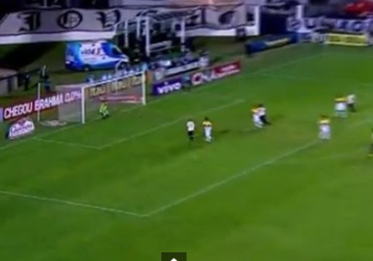 Majstor za sva vremena: Juninho obrukao protivničkog golmana