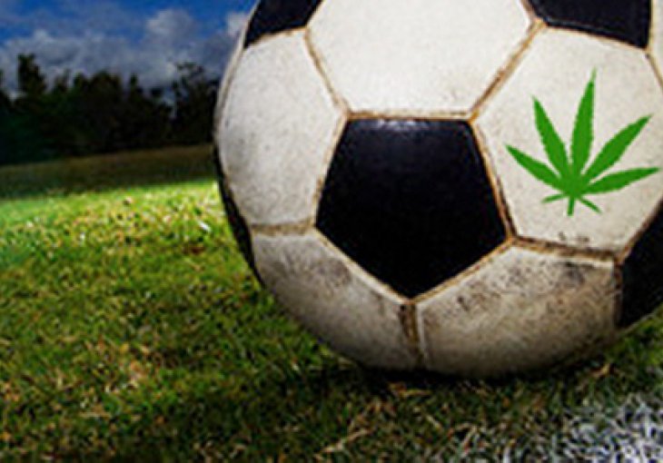 Platini: Mi ne koristimo doping, uglavnom pušimo travu