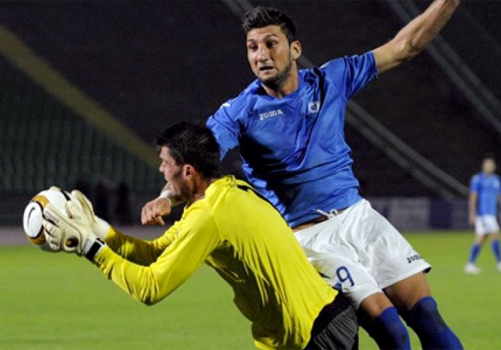 Željin krvnik jednom nogom u play-offu Lige prvaka