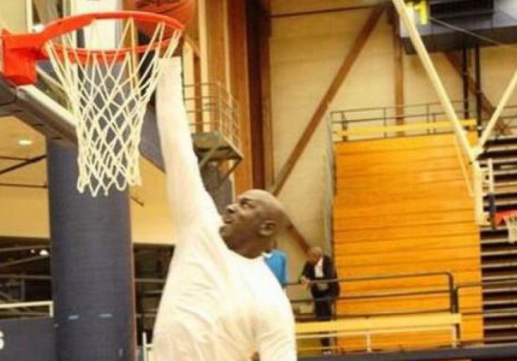 Michael Jordan pokazao da još uvijek može da leti