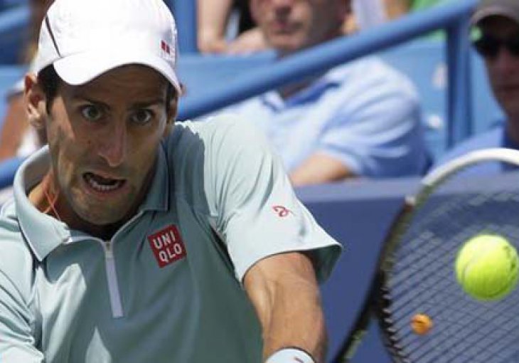Isner onemogućio Đokoviću da uđe u historiju
