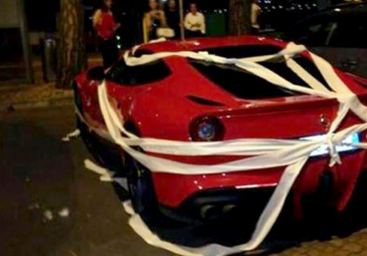 Navijači se osvetili Balotelliju zbog odbijanja da potpiše autogram