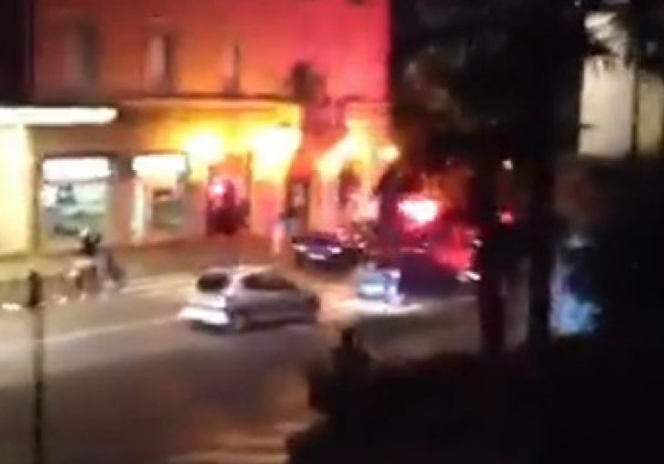 Navijači Rijeke nisu dali zaspati Ibiševiću i njegovim suigračima 