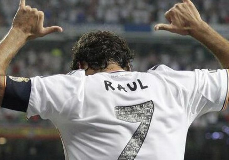 Mali, kako se zoveš? Raul senor. Raul Gonzalez Blanco