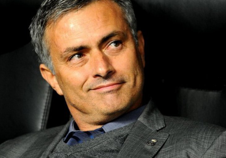 Mourinho se podsmijava Tottenhamu, Spursi bijesni