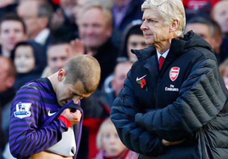 Wilshere najavio odlazak iz Arsenala: Samo budale kritikuju Wengera
