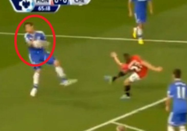 Da li je Manchester United sinoć oštećen?