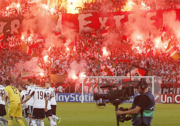 Ovakvu koreografiju niste odavno vidjeli: Respect Legia!!!