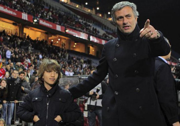 Mourinhov sin potpisao za Fulham