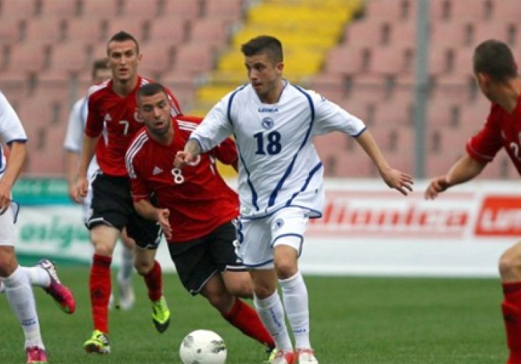 Kakav užasan dan: Nakon košarkaša, razbijena i nogometna U21 reprezentacija BiH