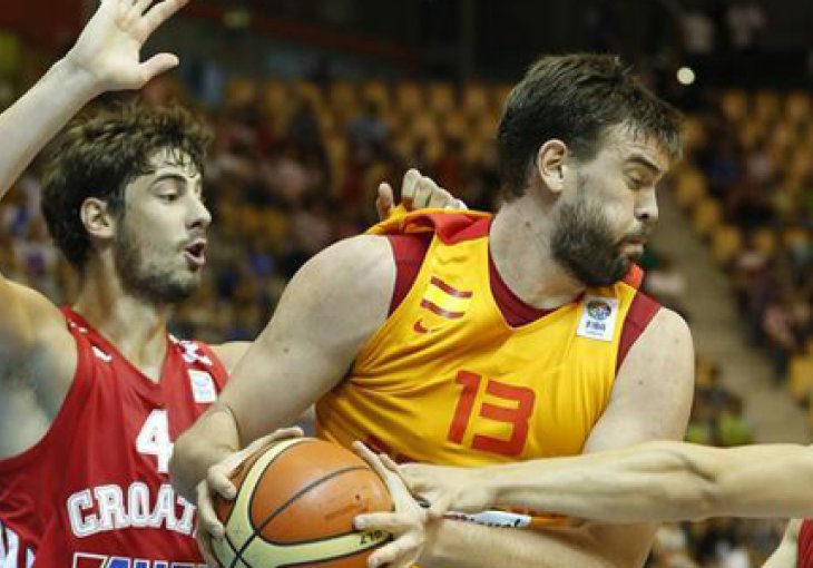Pogledajte pet najboljih poteza prvog dana Eurobasketa