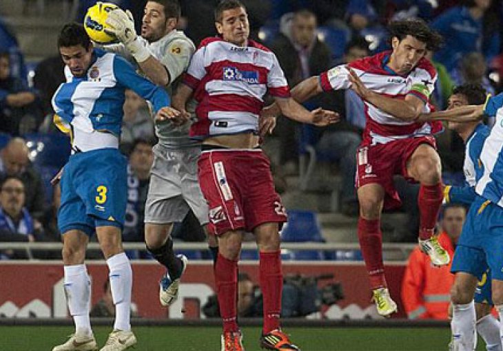 Vallecano rutinski slavio protiv Espanyola u jako borbenoj utakmici