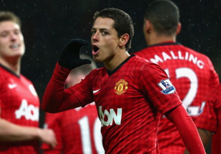 Chicharito grije klupu i razmišlja o odlasku s Old Trafforda