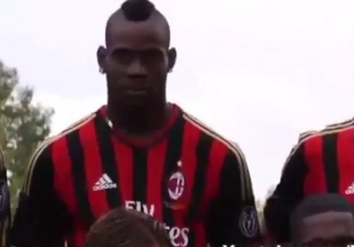 Kada je svima dosadno, tu je Balotelli da napravi show