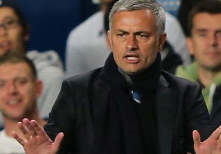 Gullit oštro kritikovao Mourinha, a onda je mikrofon uzeo Jose...