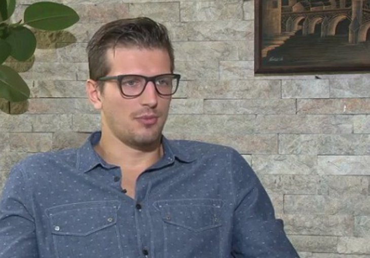 Mirza otkrio zašto se ne raduje kad šutne tricu s parkinga