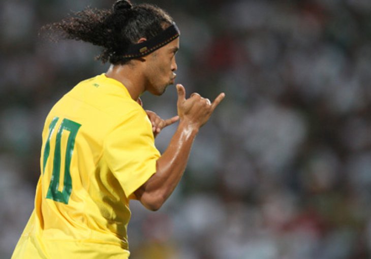Da li je ovo konačni kraj: Ronaldinho zbog povrede propušta Mundijal?