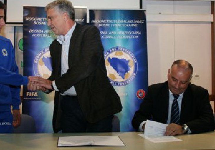 N/FSBiH stipendira Miloša Aćimovića