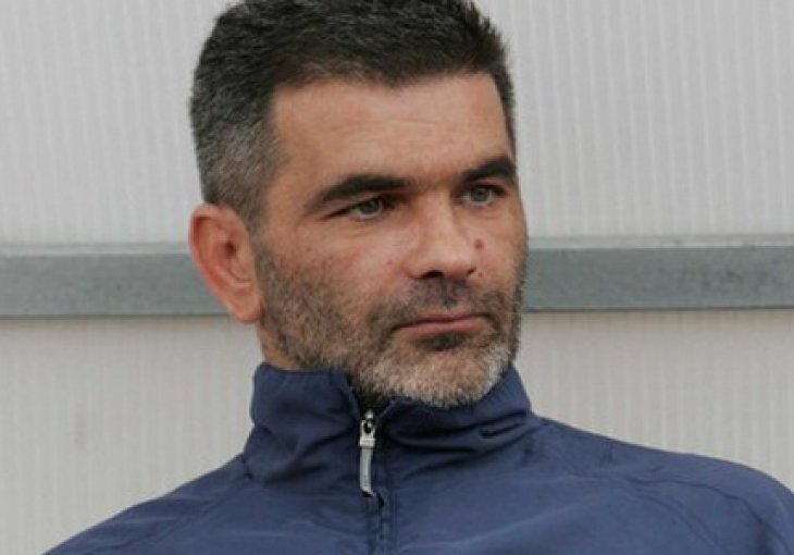 Baka pita Štimca: A, ko bi normalan želio Francusku u baražu?
