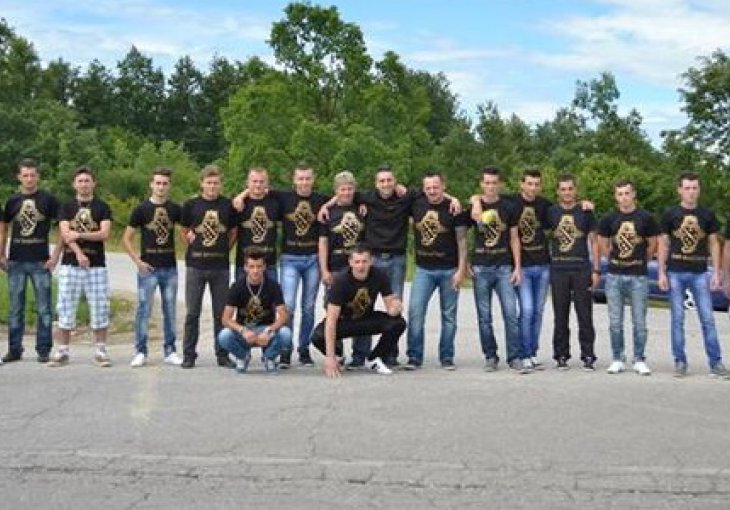 Sramno: Pojedinci pokušavaju zaraditi na smrti trojice navijača BiH