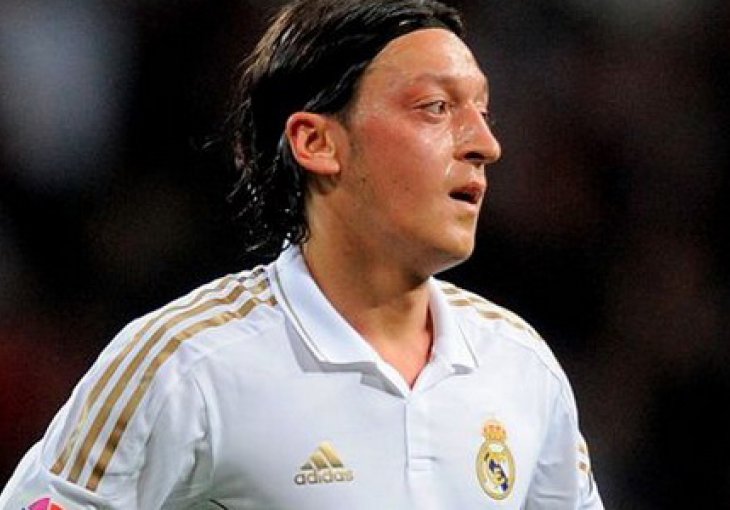 Ancelotti pojasnio zašto se odrekao Mesuta Ozila