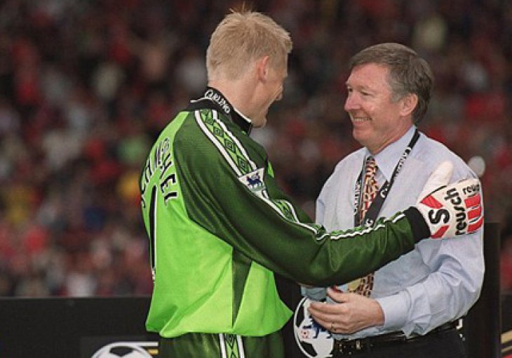 Schmeichel nije imao pojma da je Alex izdao knjigu!?