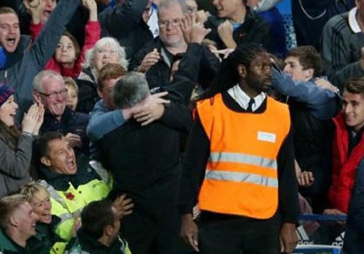 Mourinho otkrio zbog čega je skočio na tribine nakon pogotka Torresa