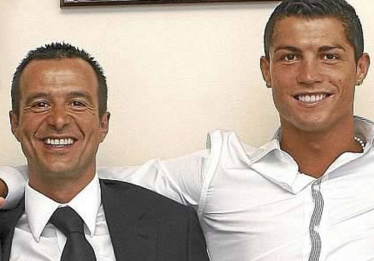 Menadžer Cristiana Ronalda poručio Blatteru: Ovo je nečuveno!