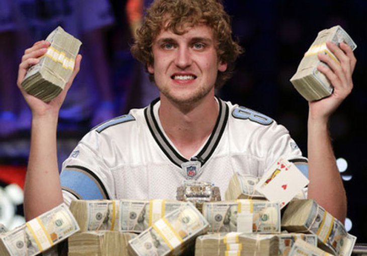 Ovako lice imate kada osvojite na pokeru 8,4 miliona dolara