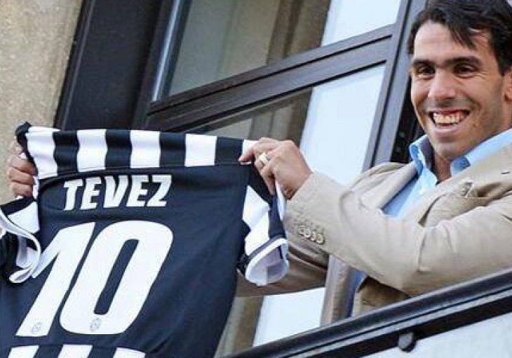 Tevez poklonio papi dres sa brojem 10