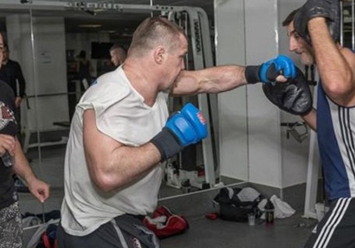 Cro Cop poručio: Više ne poštujem braću Emelianenko!
