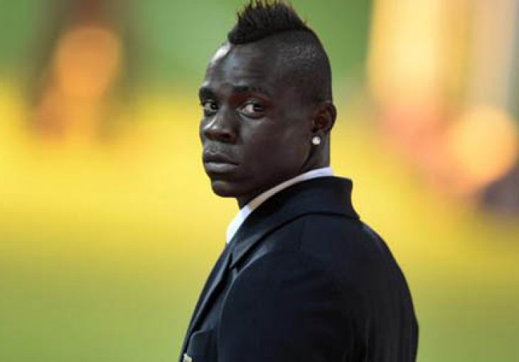 Mario Balotelli nema pojma za koji klub nastupa!?