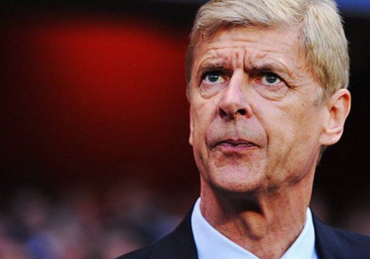 Wenger oduševljen Martinezovim vođenjem 