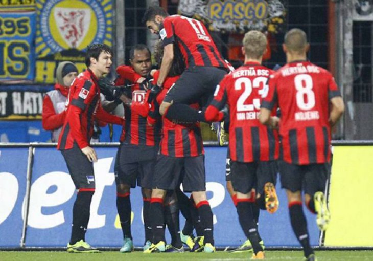 Wolsfburg nastavio niz, Braunschweig ostao na dnu